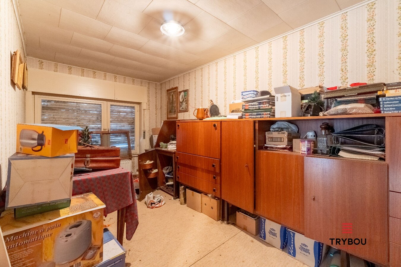 Woning met magazijn op 1203 m² – veel potentieel 