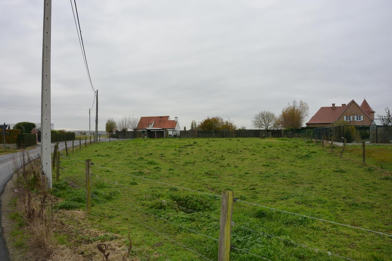 Landelijke villa met weiland te Tielt 