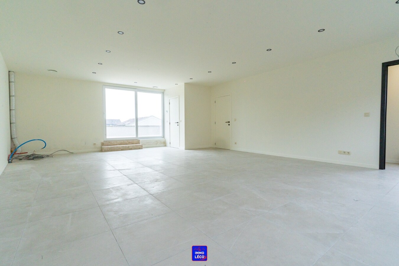 Appartement neuf "DUPLEX" avec grande terrasse, idéal investisseurs ! 