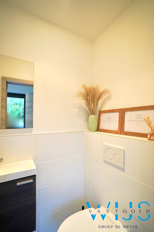 Prachtige en enorm ruime nieuwbouwwoning te Zelzate ! 