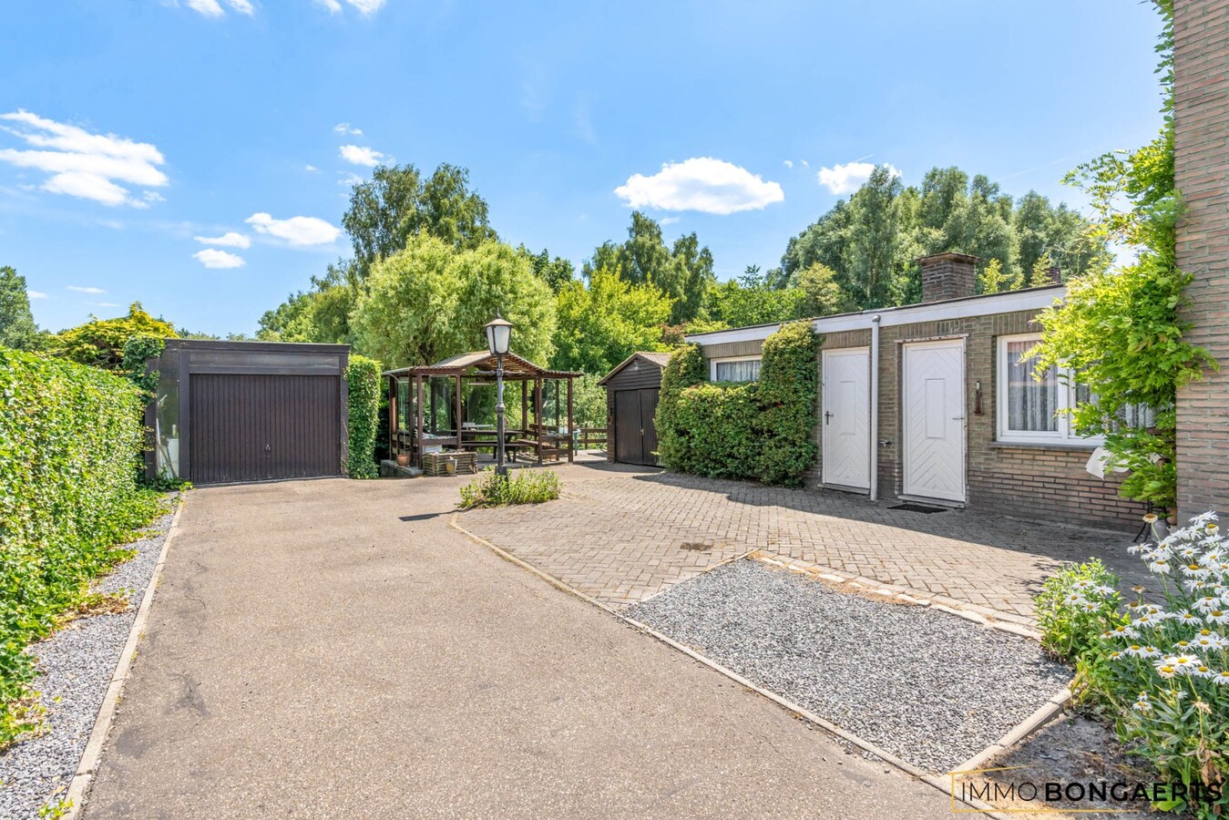 Ruime woning met 3 slaapkamers 