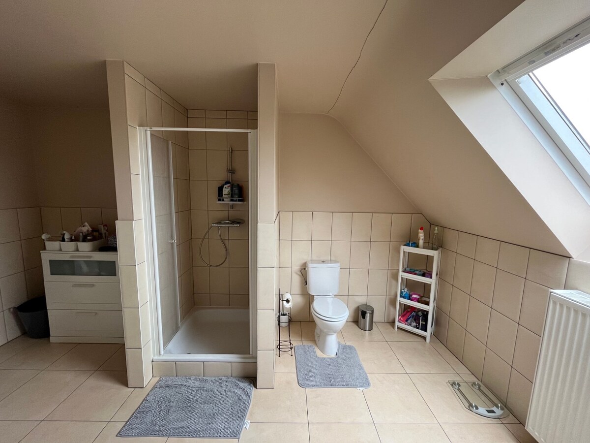 Bijzonder ruime gezinswoning met 3 slaapkamers 