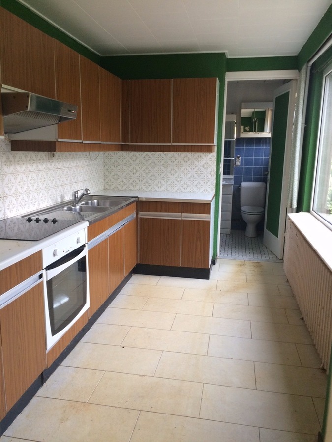 OP TE KNAPPEN RIJWONING MT VERANDA EN STADSTUINTJE TE BREDENE SAS 