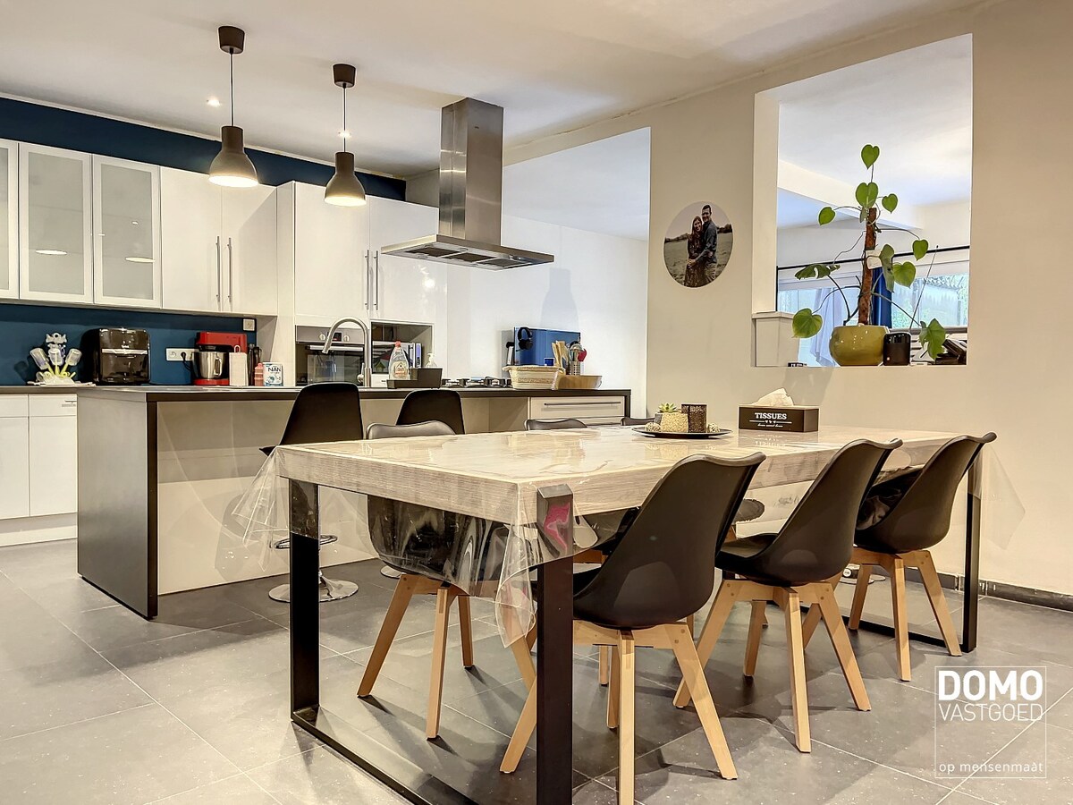 Gerenoveerde rijwoning in Zoutleeuw met 2 slaapkamers - energielabel D 