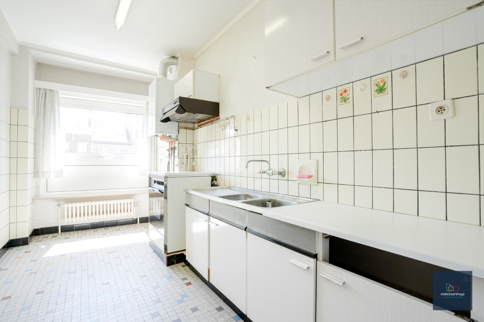 Ruim 3-slp.k.appartement met garage + kelder 