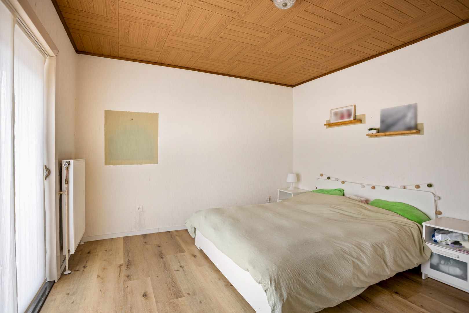 Te renoveren gezinswoning met 3 slpk. in het centrum van Meerhout 