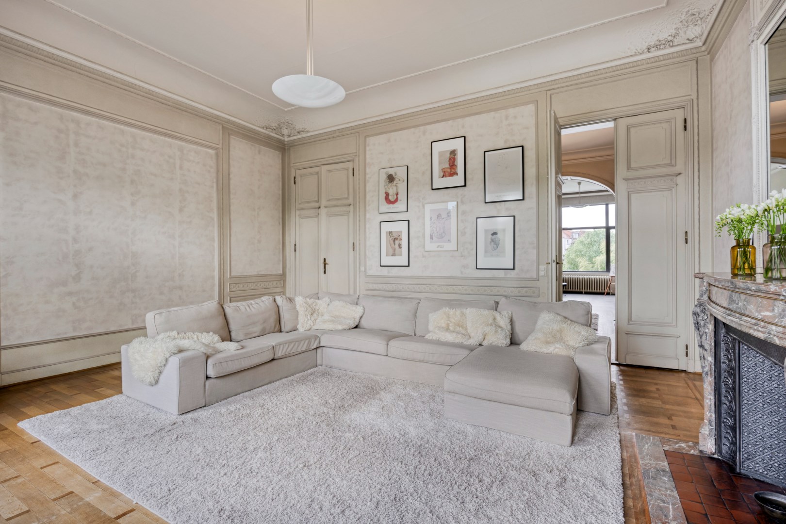 Prachtig herenhuis op de Tiensevest met mogelijkheid tot praktijkruimte - bewoonbare opp. 555 m² 