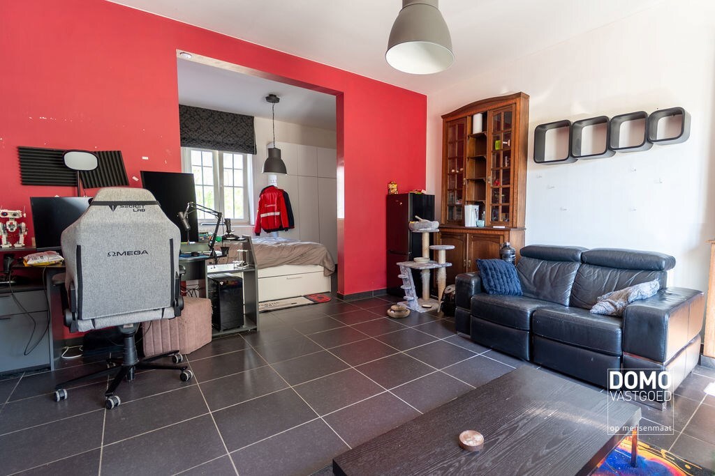 Ruime gerenoveerde woning met voldoende ruimte en tal van mogelijkheden 