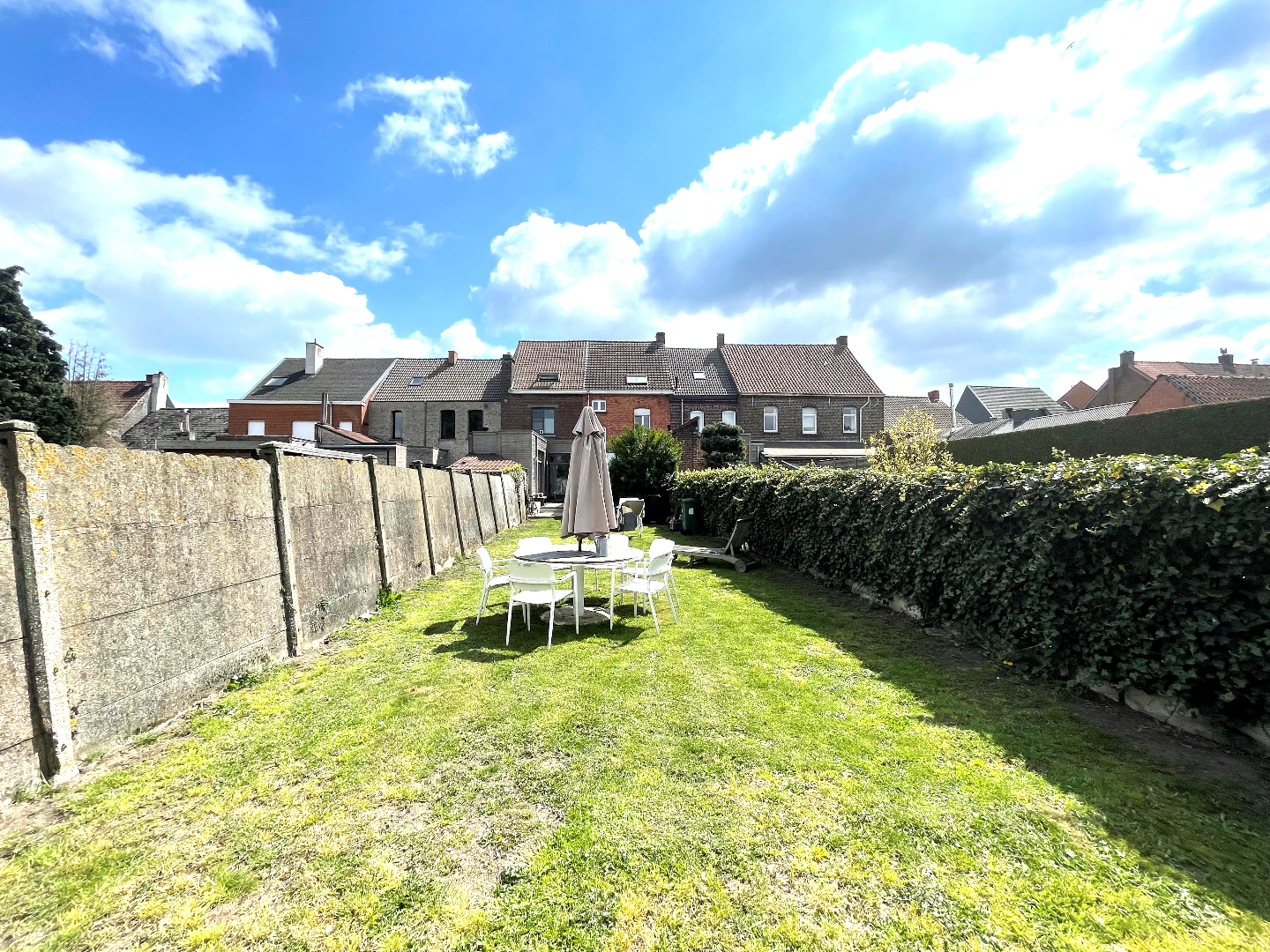 Leuke woning met grote tuin nabij centrum 