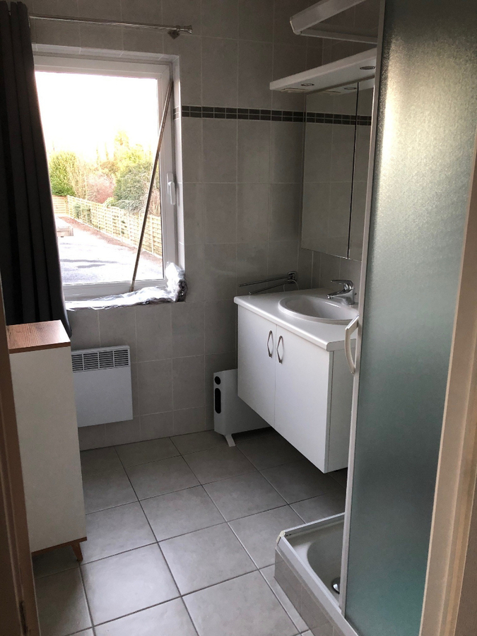 Eigentijds 1 slaapkamer appartement in het centrum van Gavere. 