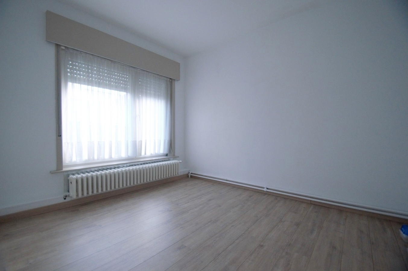 Gelijkvloers appartement met terras en garage - Heist 