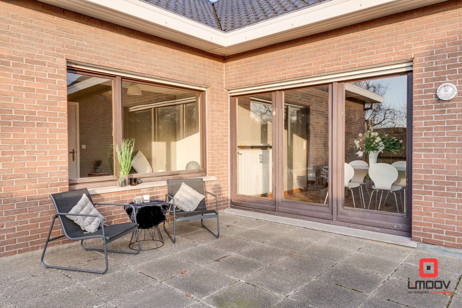 Degelijke woning met tal van mogelijkheden. 