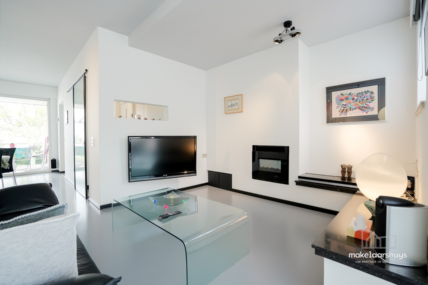 Goed onderhouden bel-etage met lift (regio Planet Group Arena) 