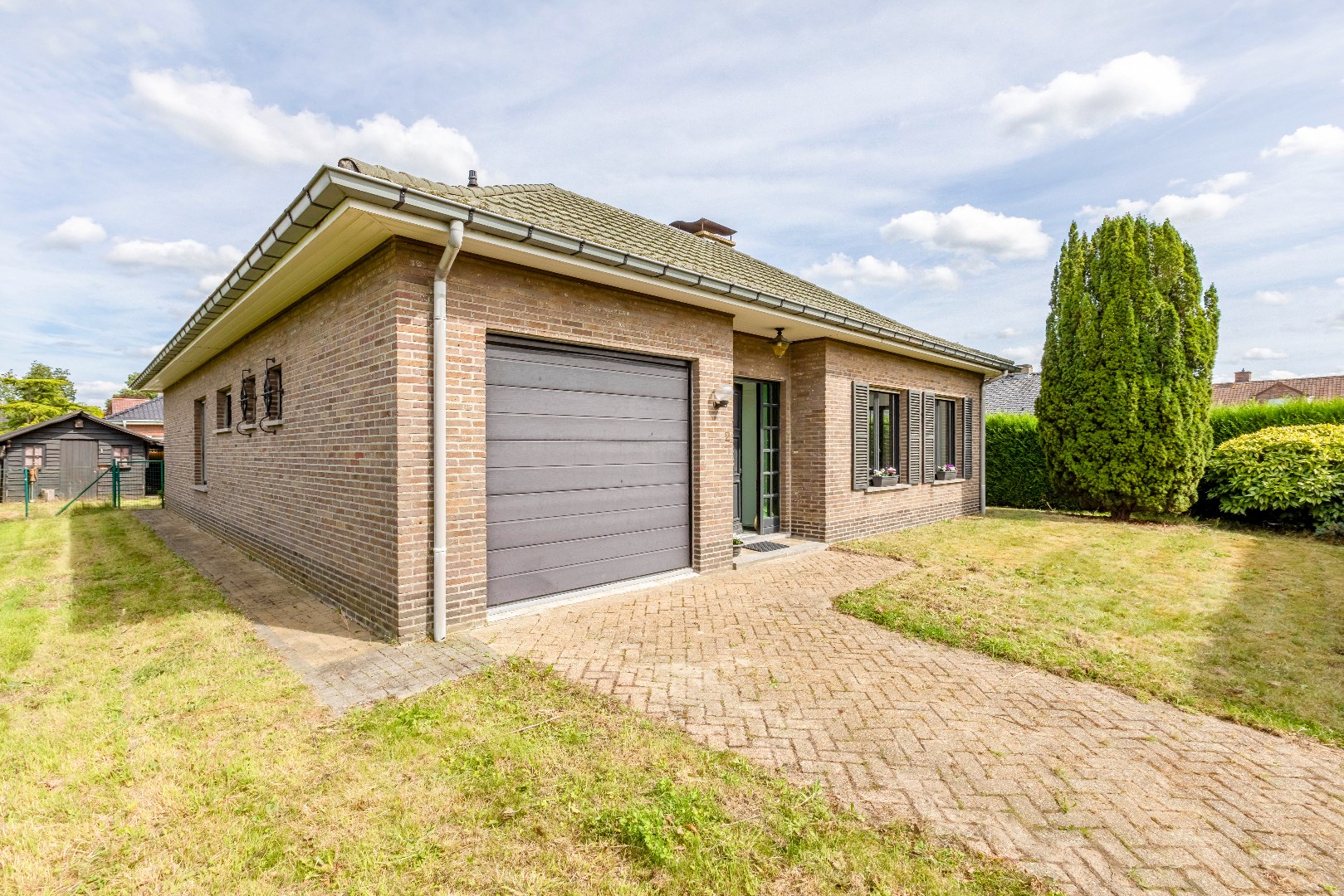 Bungalow op goede locatie te Wondelgem 