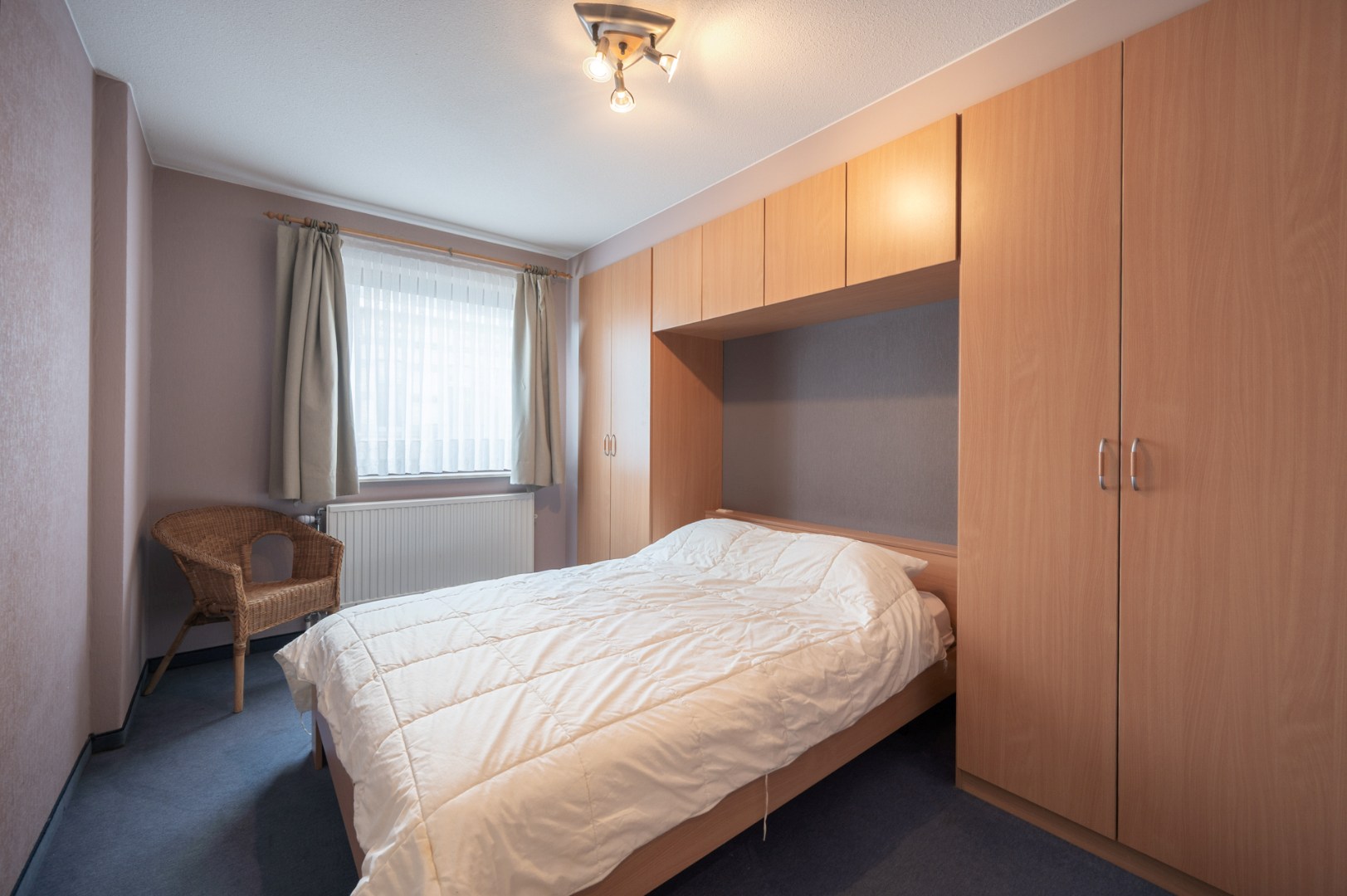 Uiterst ruim appartement met 3 slaapkamers en 2 badkamers 