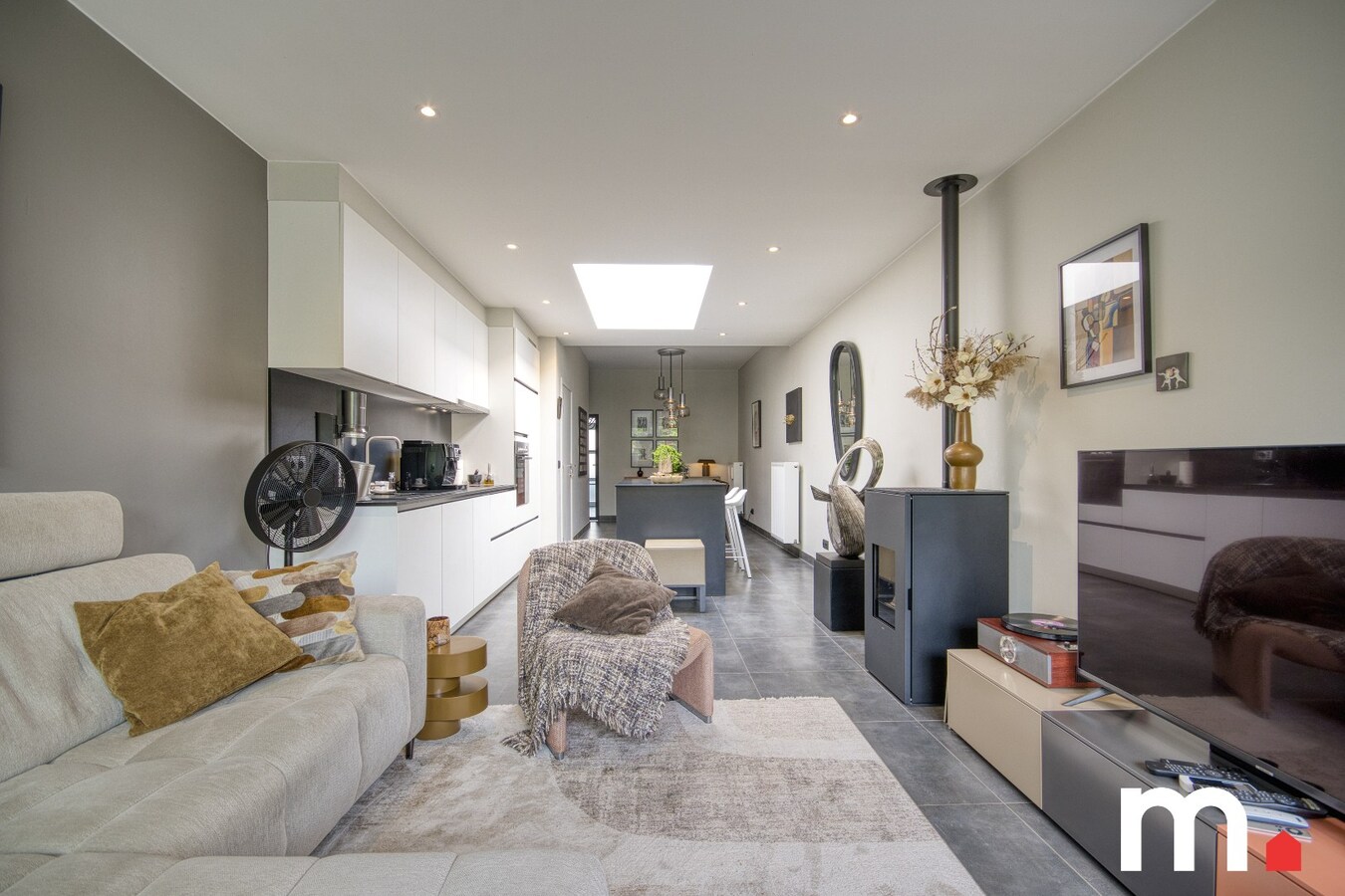 Instapklare woning met fantastische tuin te Kortrijk ! EPC 126 B 