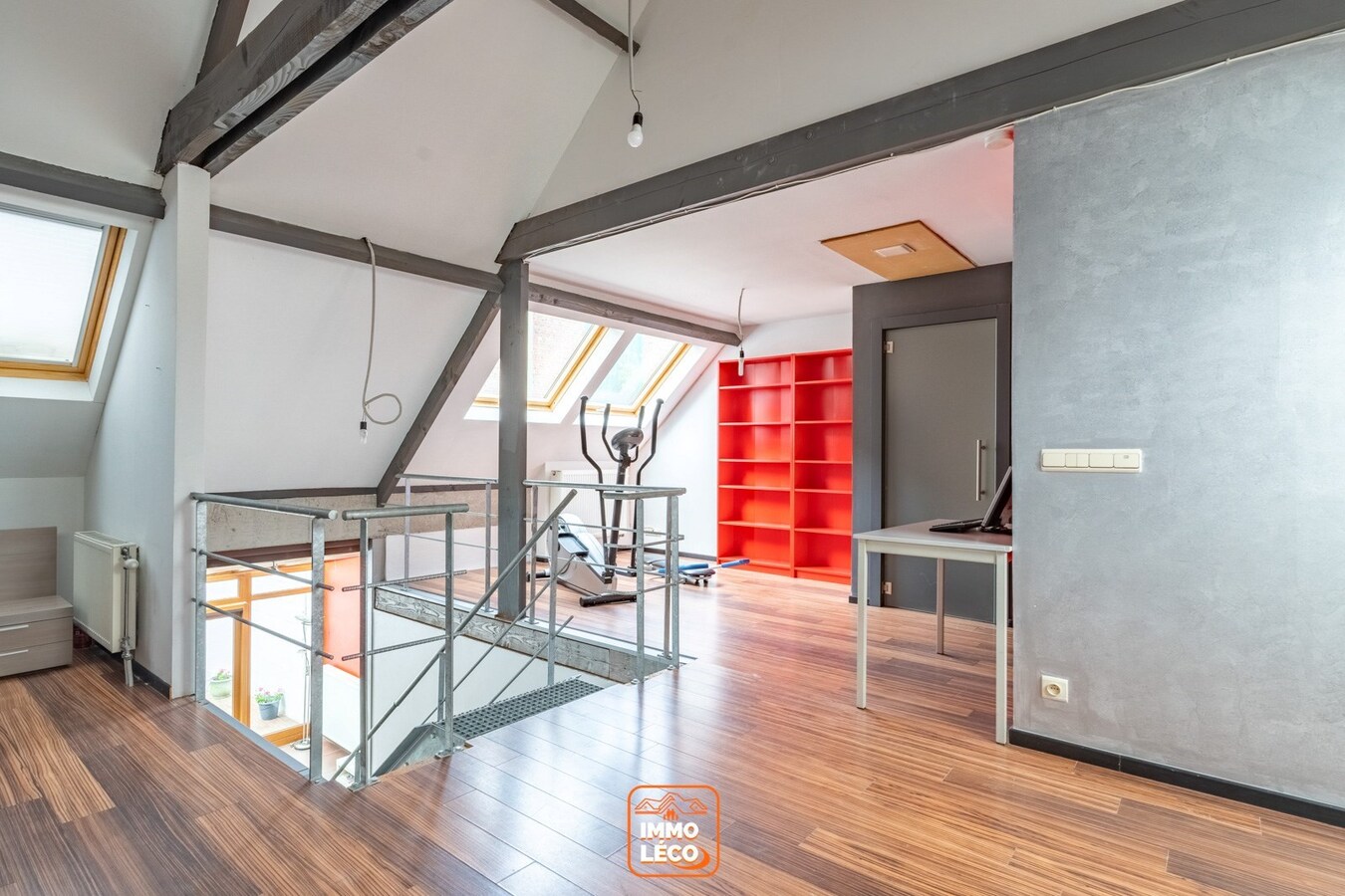 Superbe appartement 1 chambre DUPLEX style “LOFT” en plein centre-ville, à quelques pas de la Grand Place ! 