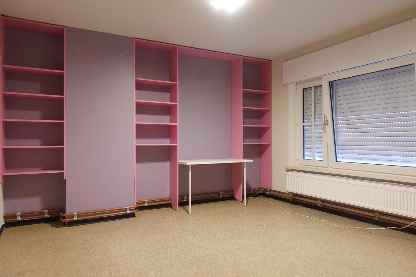 Ruime woning met opslagruimte 