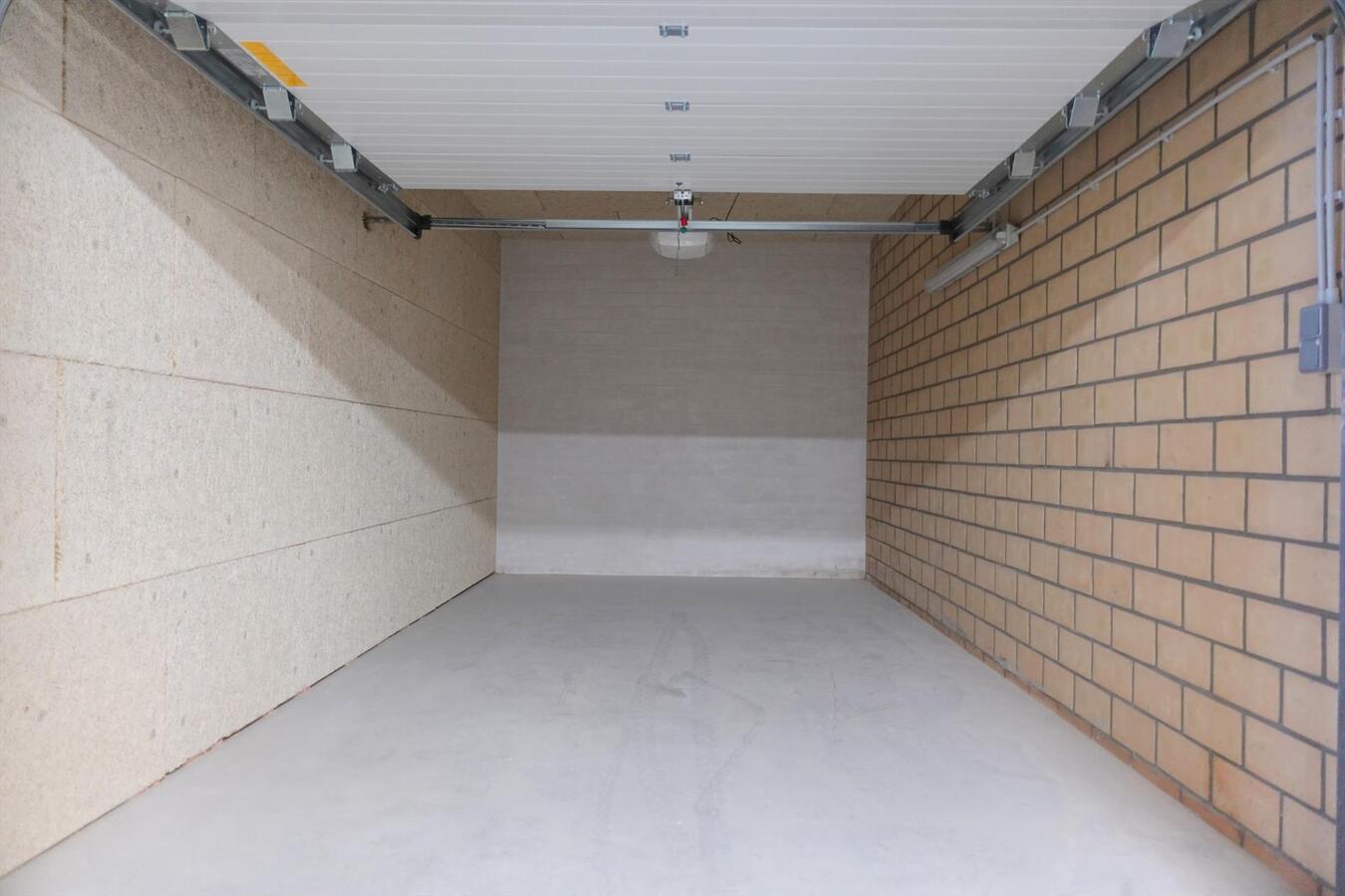 Prachtig nieuwbouwappartement met garage 