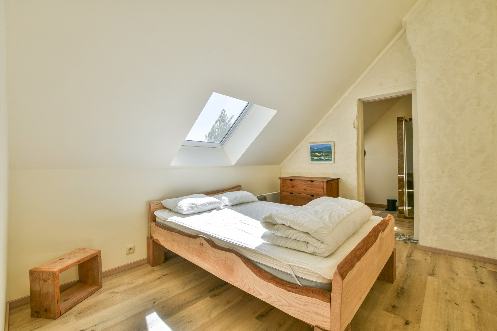 Authentieke hoeve met bouwland &amp; stallen op unieke landelijke ligging tussen De Haan en Nieuwmunster 