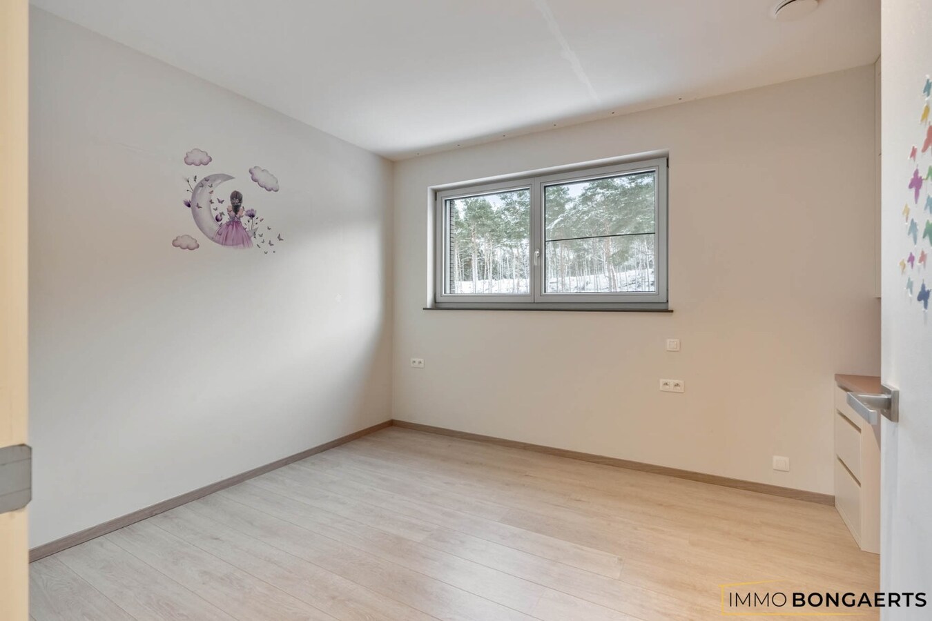 Moderne woonst met 4 slaapkamers 