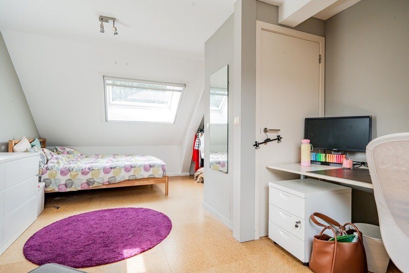 Aangenaam gezellig huis met met veel leefruimte 