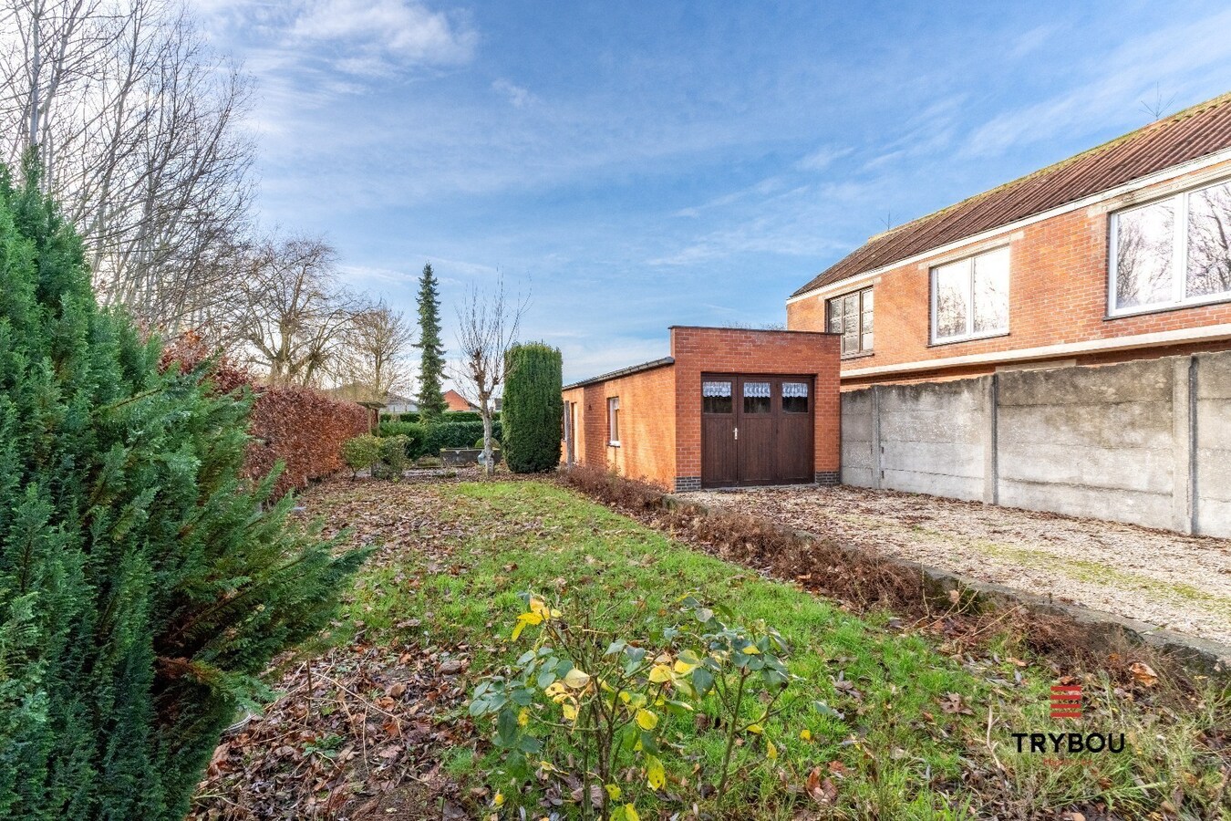 Tijdloze woning met veel mogelijkheden op ruim perceel 