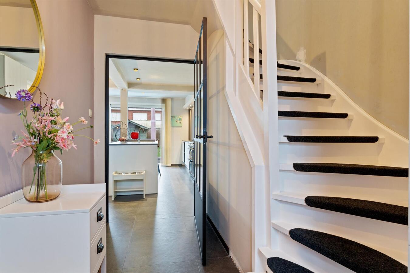 Volledig gerenoveerde woning in een doodlopende straat 