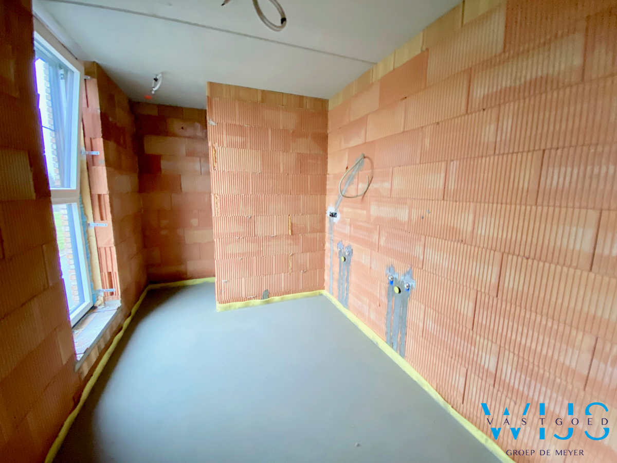 ULTRA ruime nieuwbouwwoning met 5 slaapkamers, 2 badkamers te RIEME/ERTVELDE  ! 