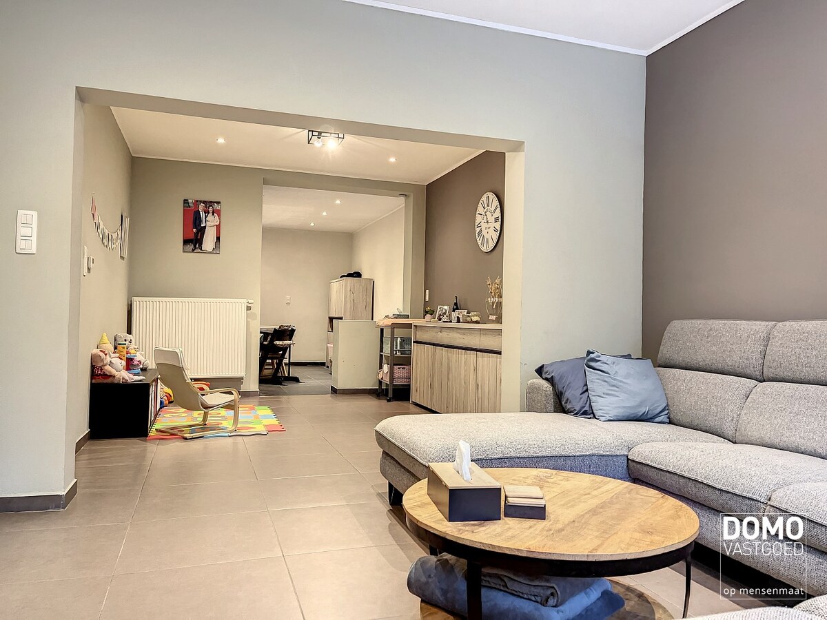 Gerenoveerde rijwoning in Zoutleeuw met 2 slaapkamers - energielabel D 