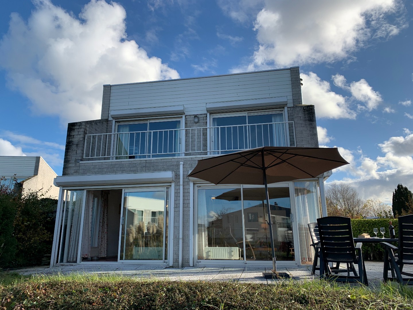 Exclusief wonen aan het water – permanent én recreatief wonen toegestaan 