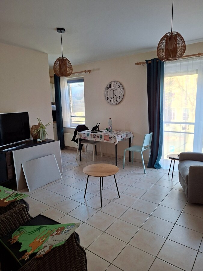 Bel appartement 1 chambre avec cave et garage sécurisé. 