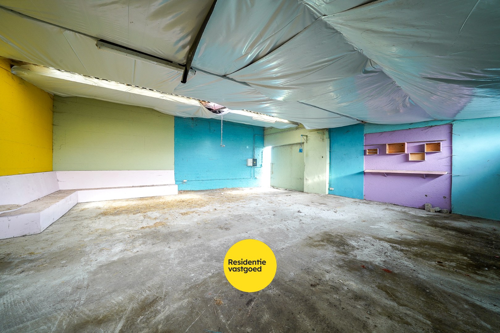 Opslagruimte (89,35m²) te Ettelgem 