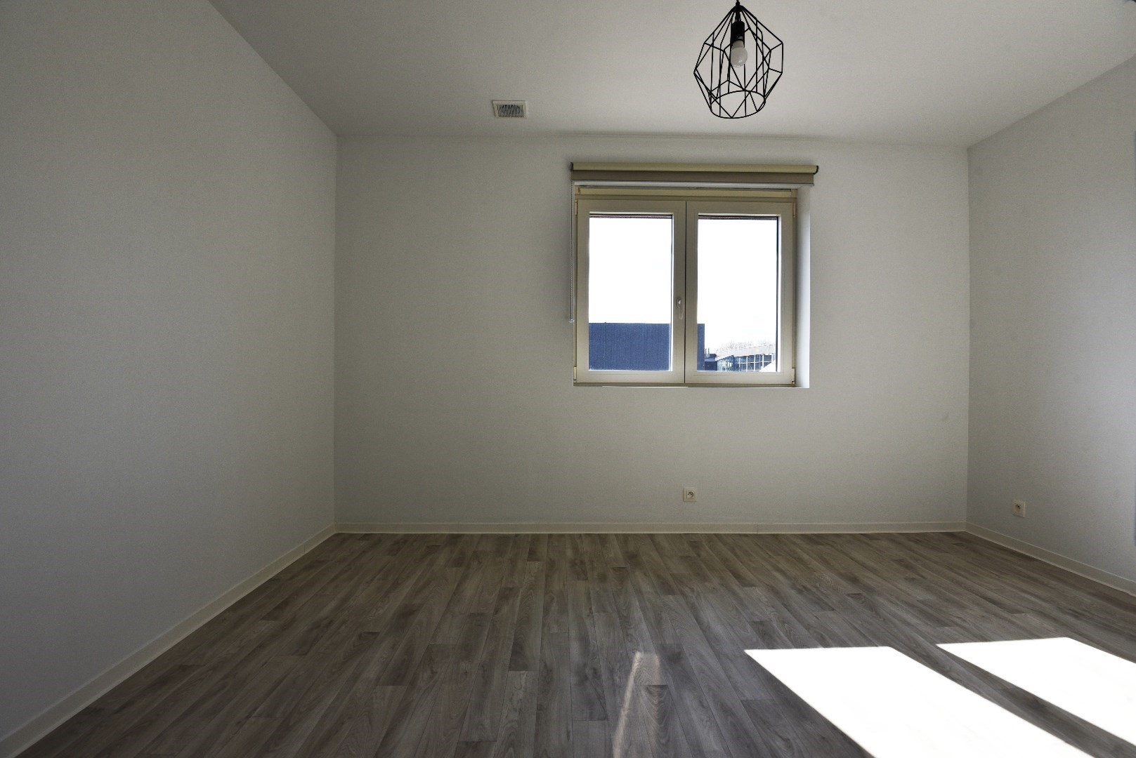 Open nieuwbouw met 3 slaapkamers en tuin te Aalter 