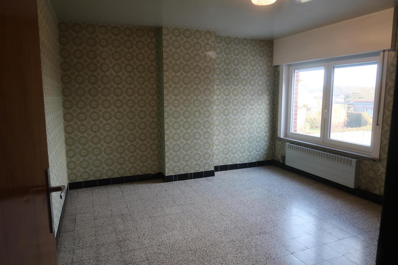 Uiterst ruime gezinswoning met onderhoudsvriendelijke zuidgerichte tuin 