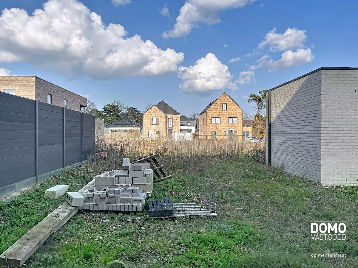 MODERNE NIEUWBOUWWONING CASCO PLUS MET 3 SLAAPKAMERS 