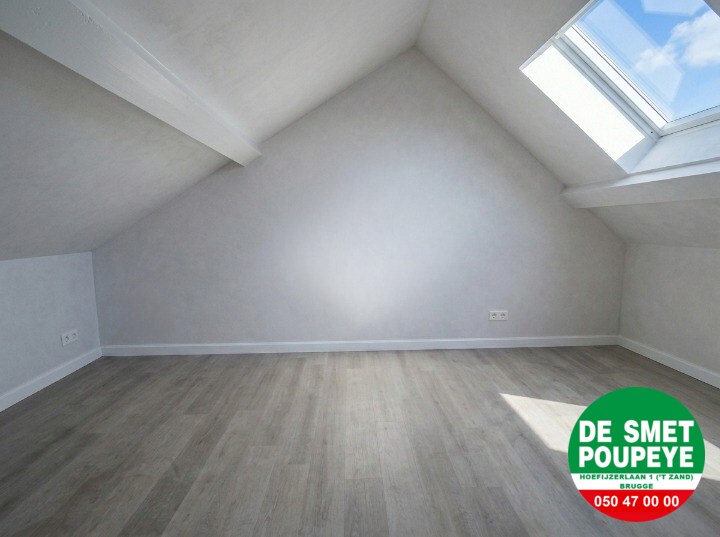 prachtig gerenoveerd duplex appartement 