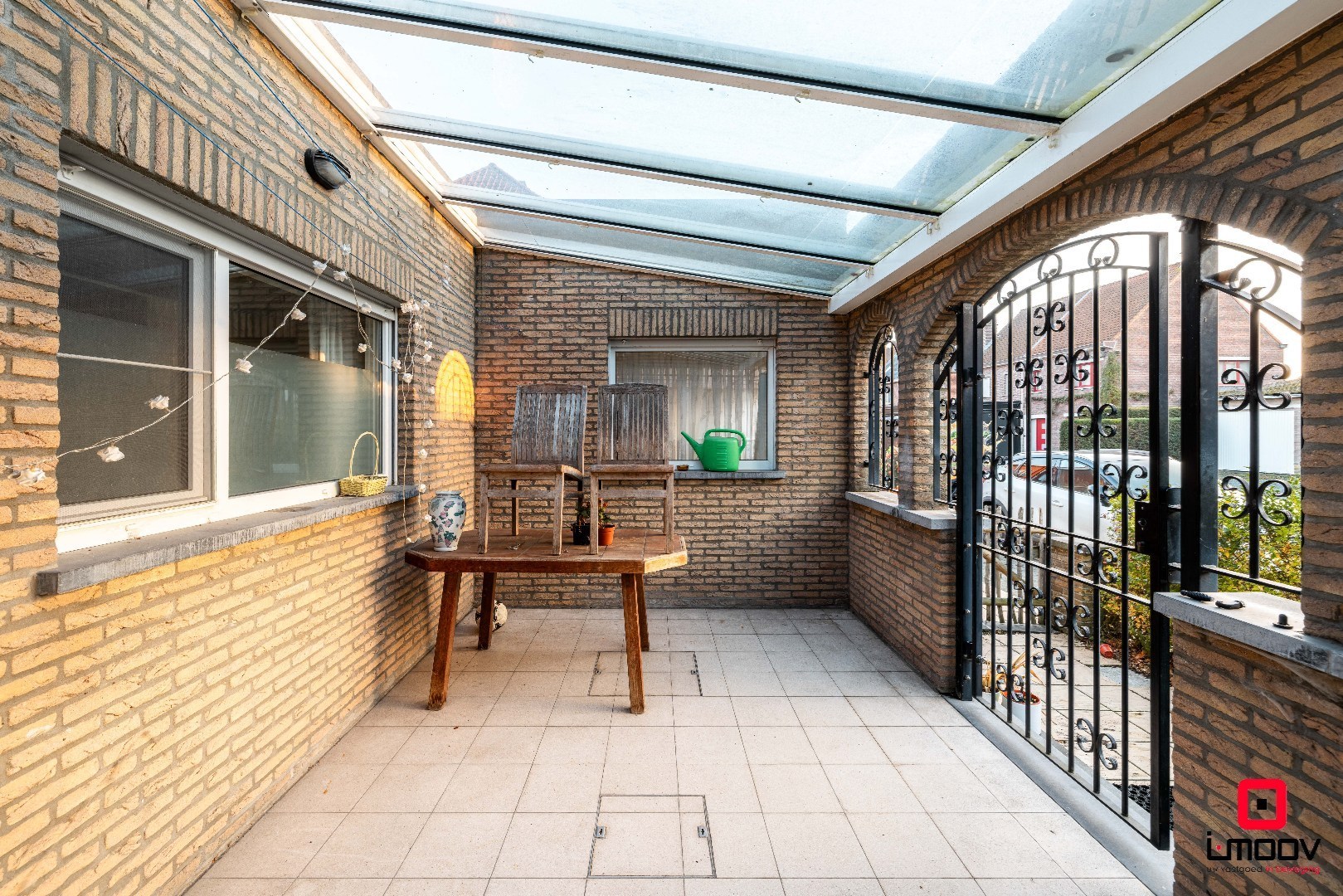 Charmante naoorlogse woning met veel potentieel te Zwijnaarde 