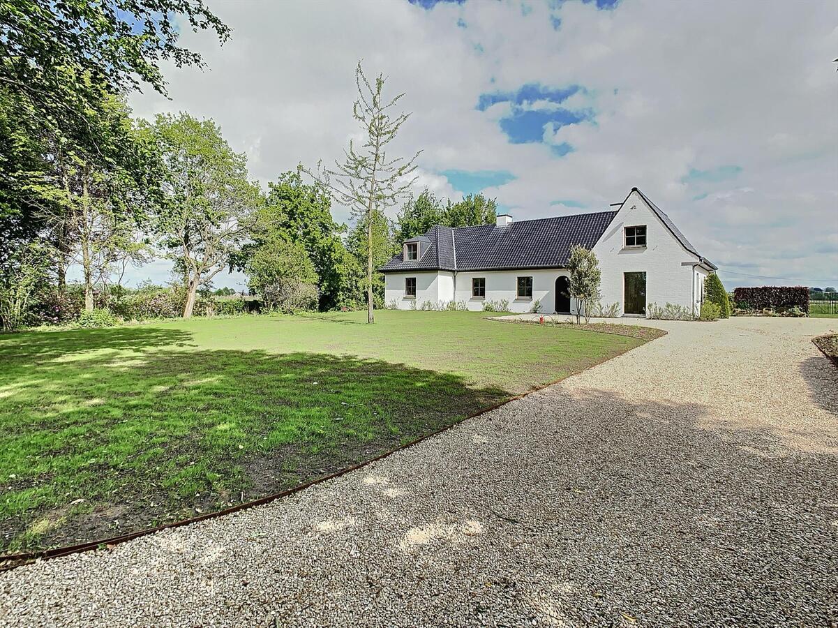 Exclusieve villa te huur in Kruishoutem 