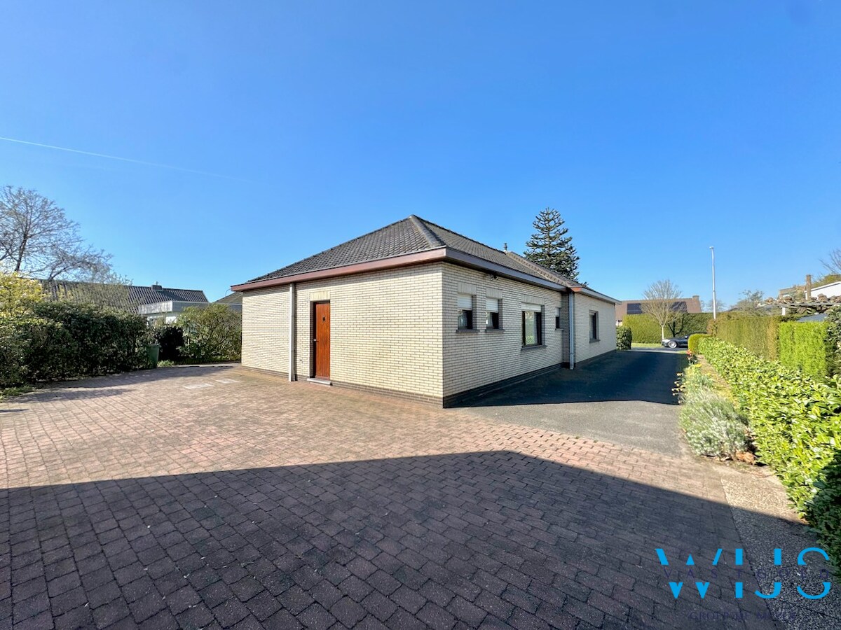 Rustig gelegen woonhuis op 1.108 m² te Ertvelde ! 