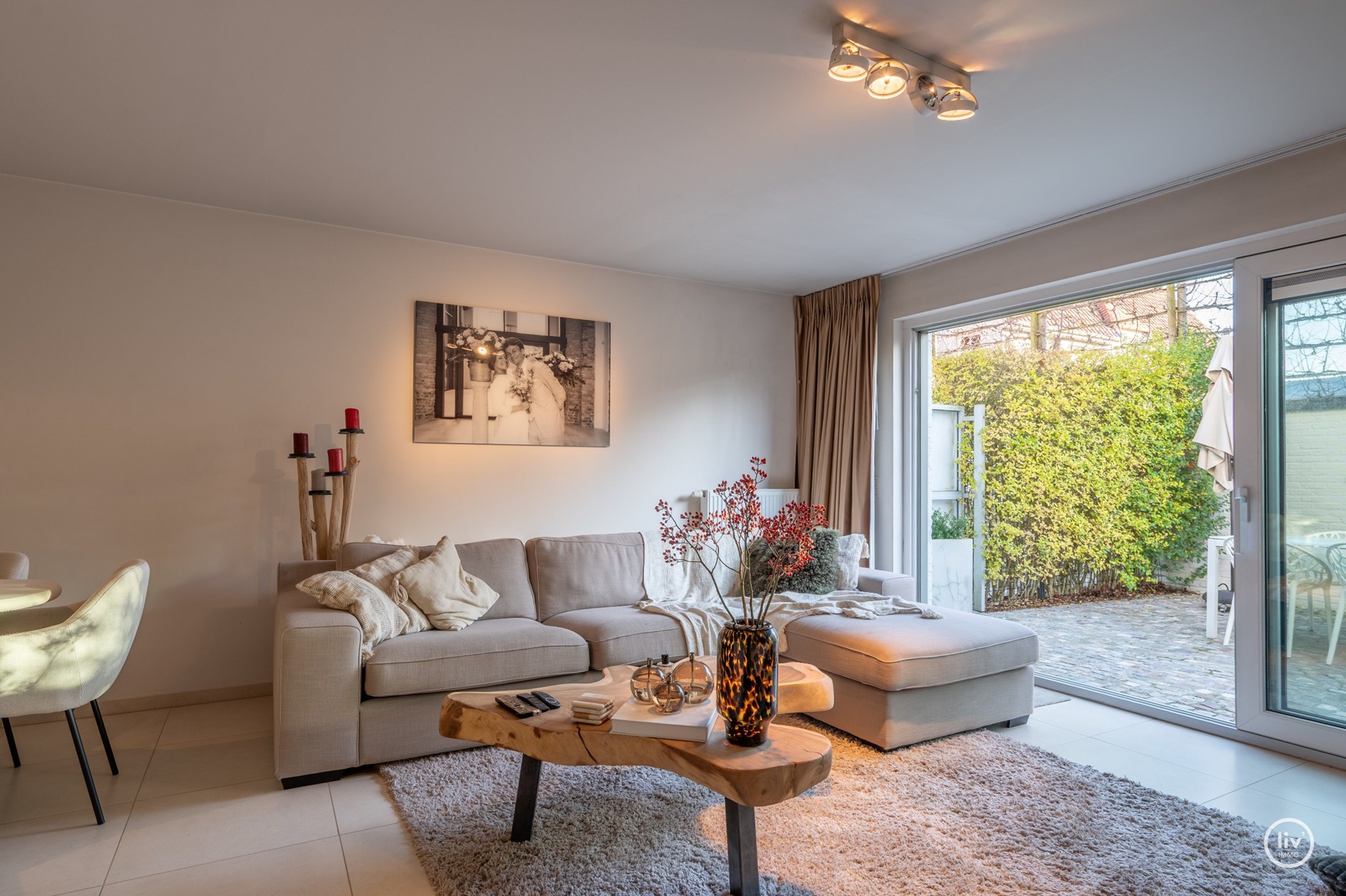 Instapklaar en tevens recent (2010)tuin-appartement op wandelafstand van de Zeedijk-Duinbergen en Duinenwater, Centraal gelegen tussen Knokk 