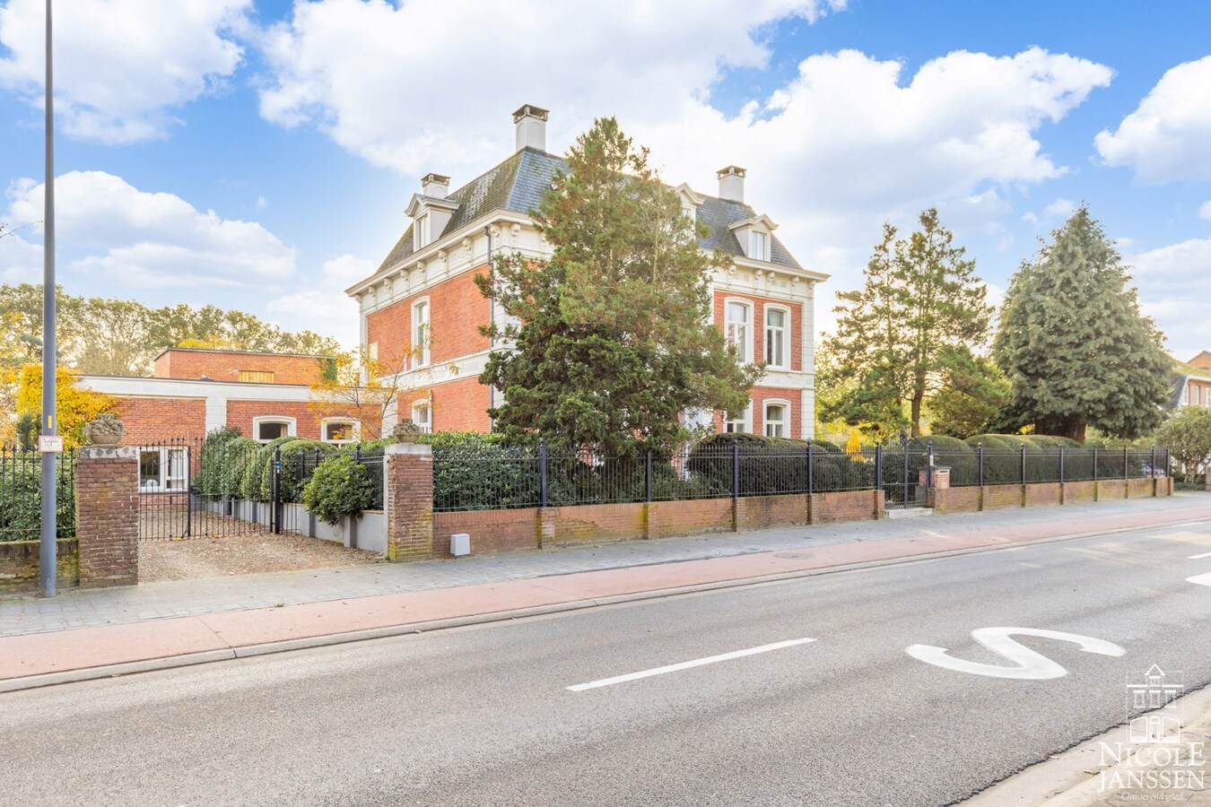 Verkocht herenhuis - Eksel