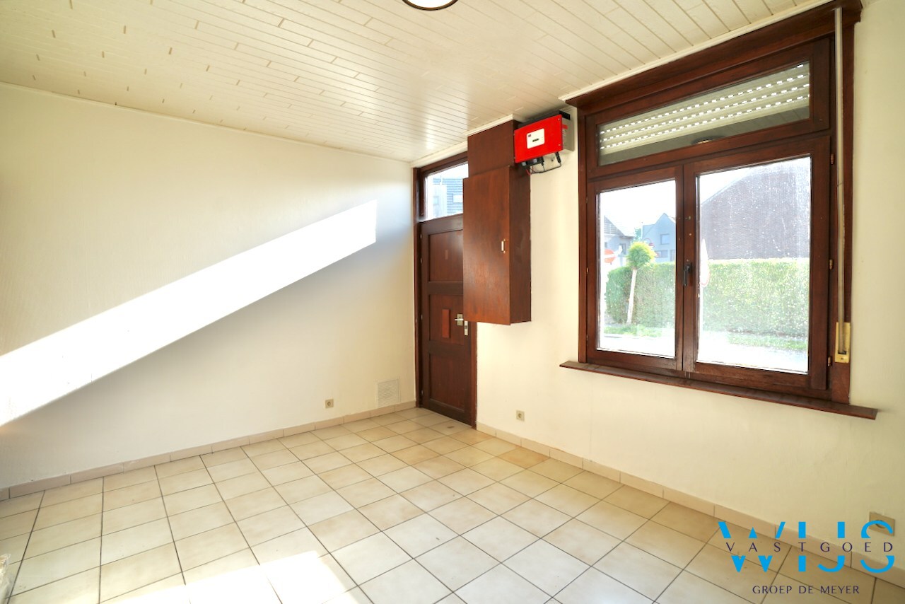 Woonhuis met 2 slaapkamers te Bassevelde ! 