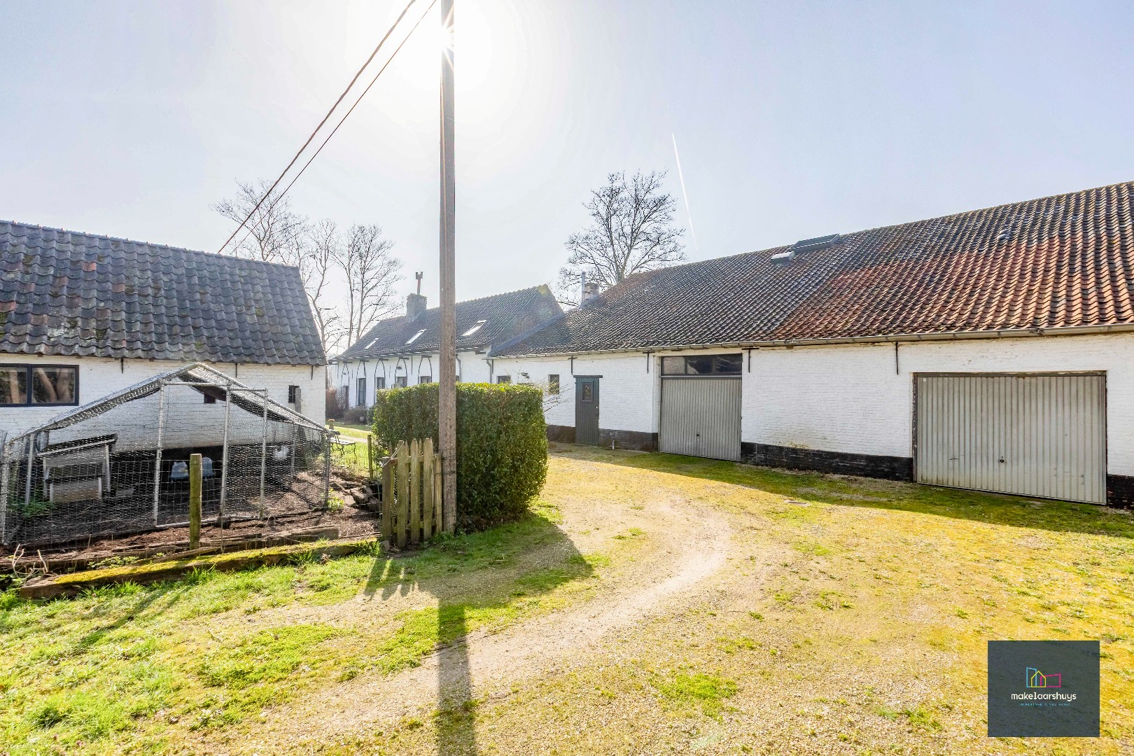 Unieke hovenierswoning op een perceel van 1 ha 18a 84ca 