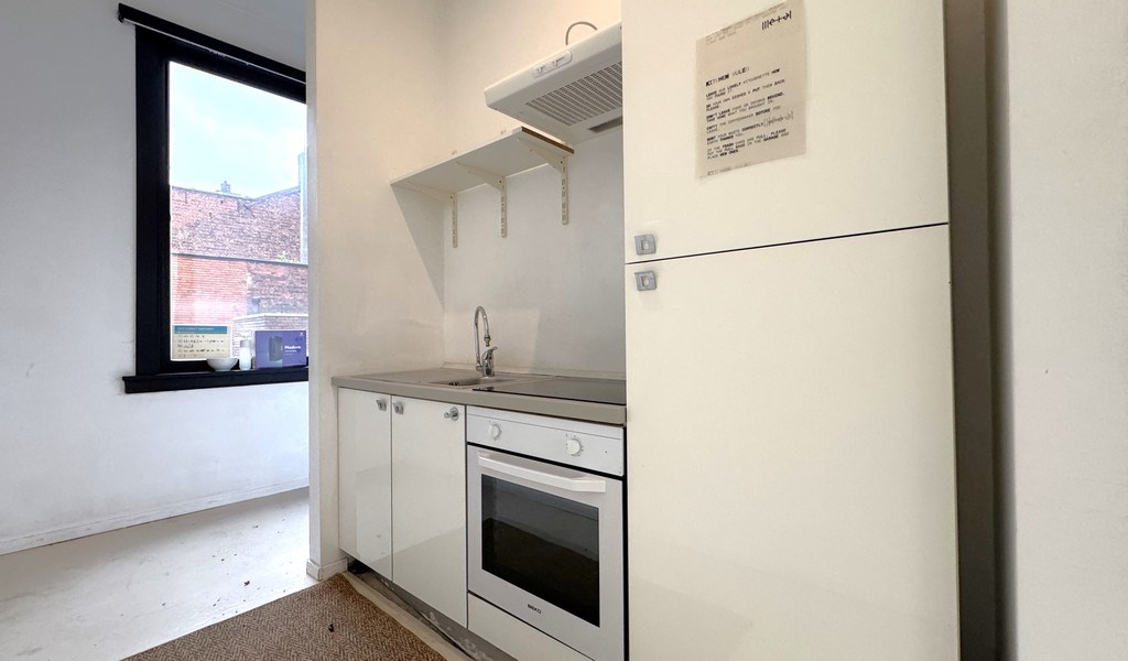 Kantoor in loftstijl te huur aan Ijzerlaanbrug te Antwerpen