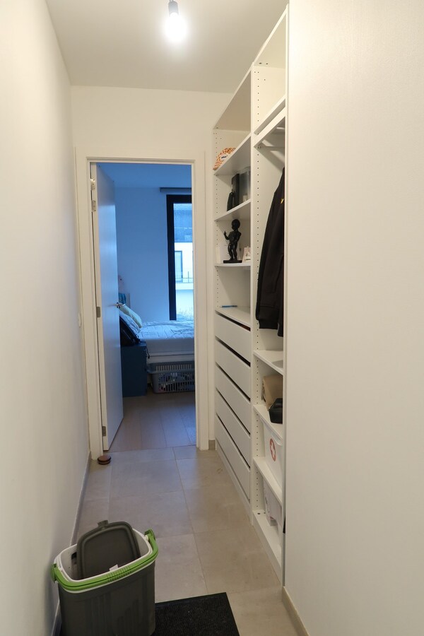 Nieuwbouwappartement in een groene zone met Garagebox 