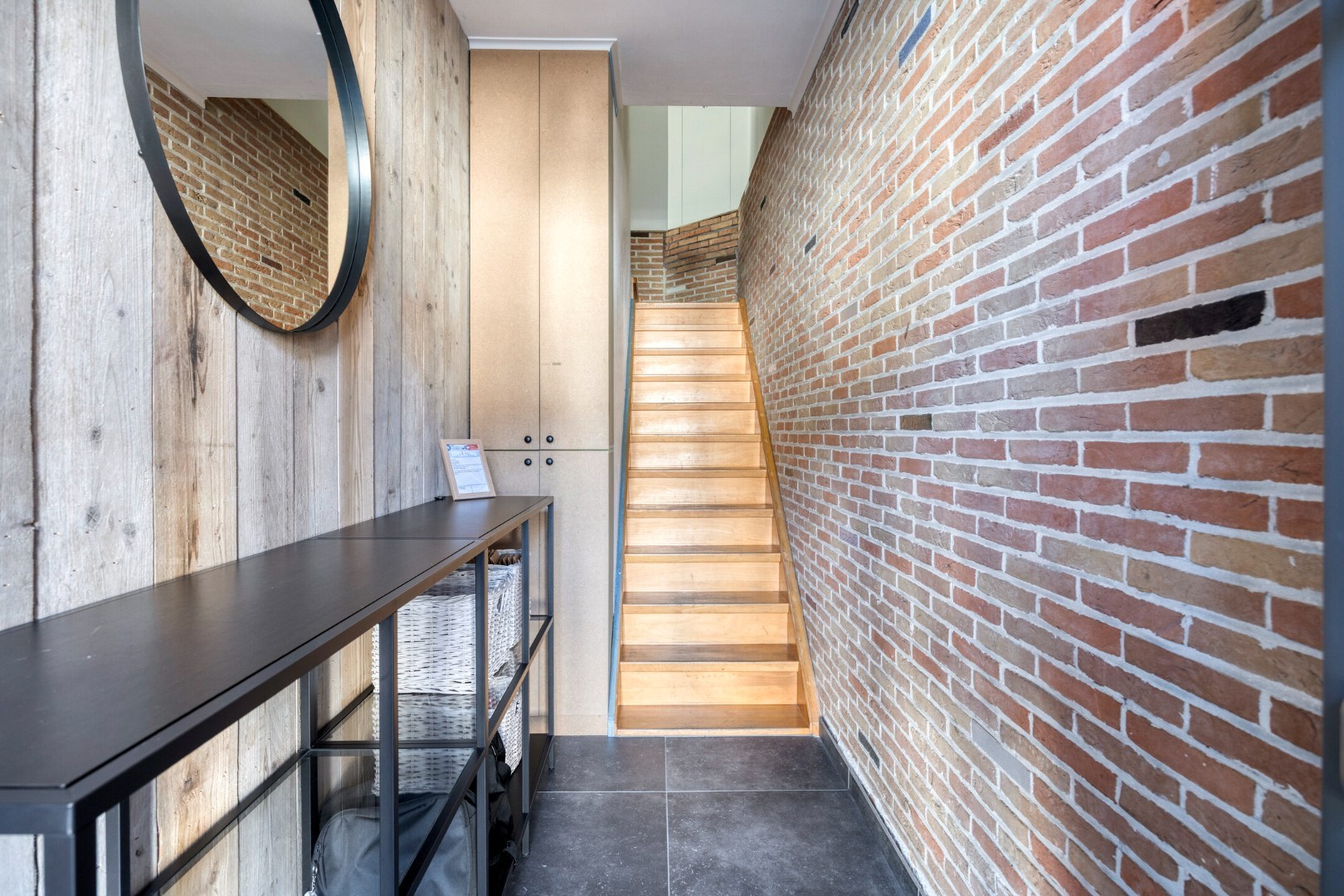 Energiezuinige duplex met 4 slpk. in Geel-centrum 