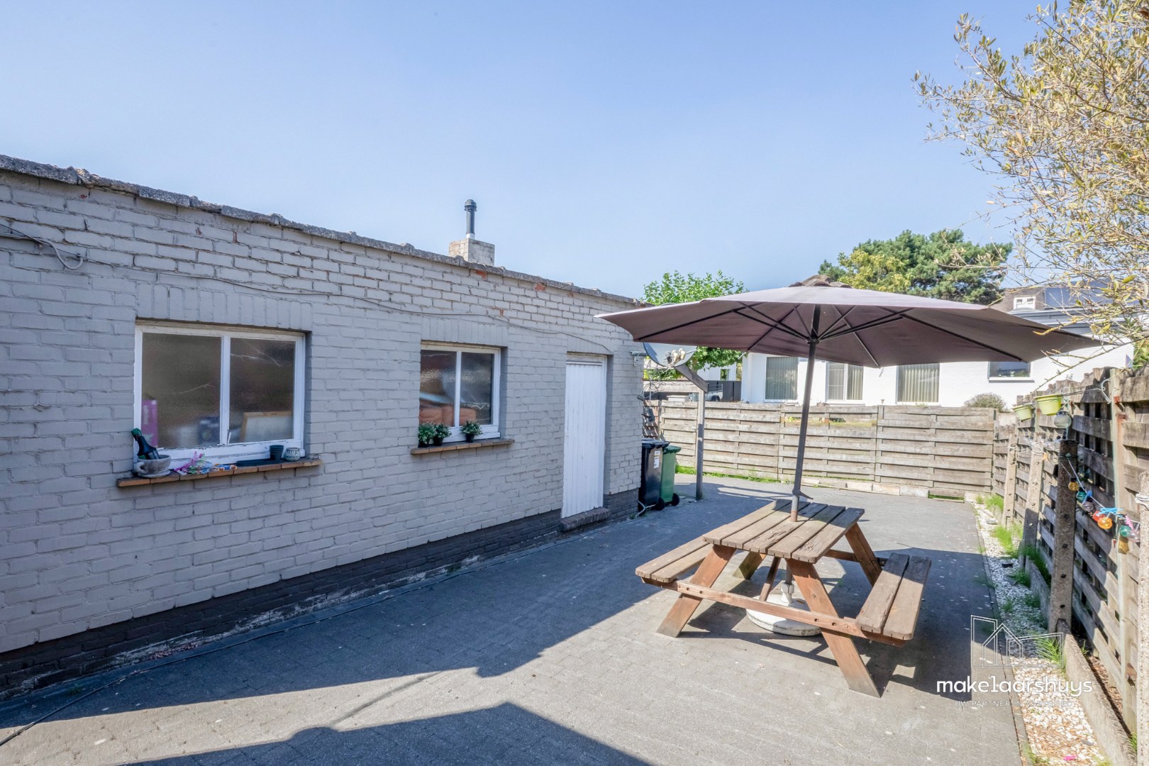 Ruime HOB met 3 slpks in een rustige straat te Wondelgem 