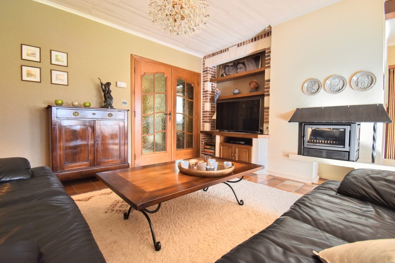 Instapklare gezinswoning op 1440 m² op toplocatie 