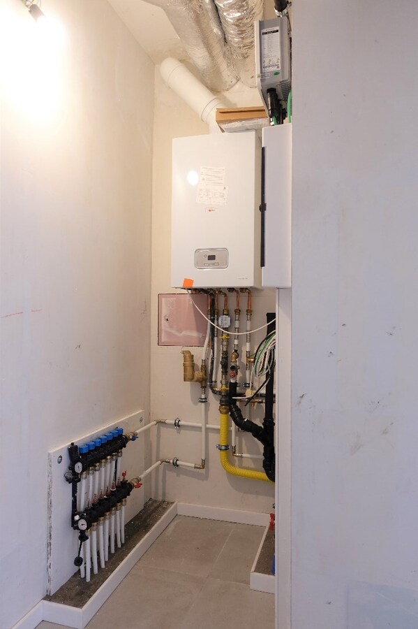 Nieuwbouwappartement met terras en tuin 